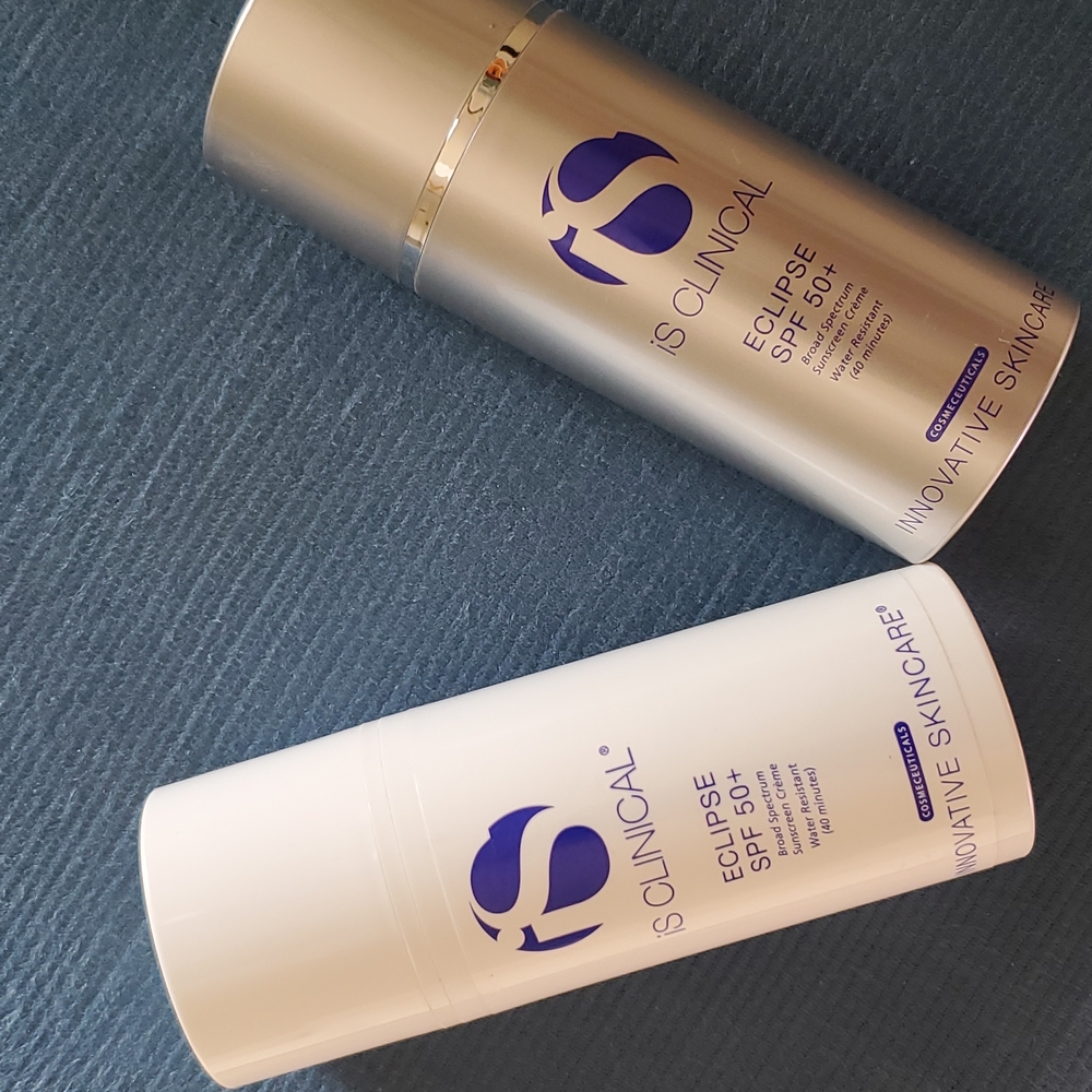 IS Clinical Sunscreen 2 pack. Brand new. Expired 12/22 and 10/23